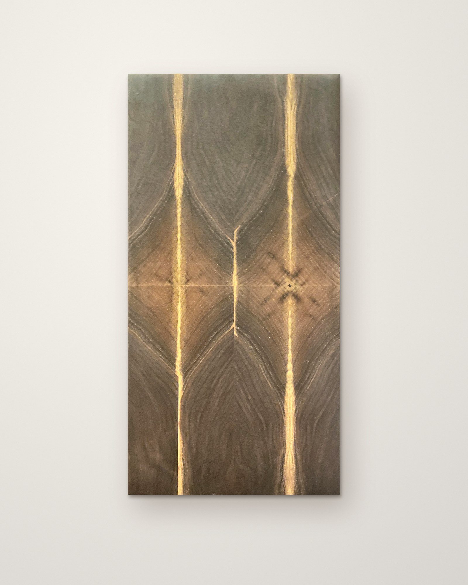 Walnut End-Grain Board with Sapwood Diamond